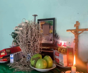 Quảng Ninh: Bế con sang đường bị xe máy tông tuột tay khiến con tử vong, mẹ trẻ đau đớn lên mạng cầu cứu tìm thủ phạm