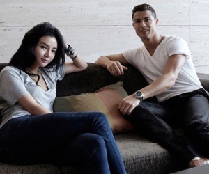 Hotgirl thừa kế 58.000 tỷ đồng nhưng 'không muốn ngồi chờ kho báu về tay'