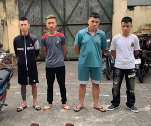 Bắn súng vào nhà 'đối thủ' vì không nhường đất đấu thầu