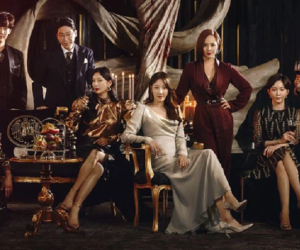 Đề cử Baeksang 2021: 'Bom tấn truyền hình' Penthouse, Lee Ji Ah và Eugene đều vắng mặt khiến fan tiếc nuối