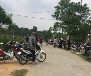 Đi học về, con bàng hoàng phát hiện mẹ chết trong nhà, thi thể bố dưới giếng