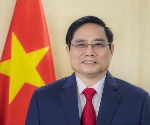 Giới thiệu chữ ký Thủ tướng Phạm Minh Chính và Phó Thủ tướng Lê Minh Khái, Lê Văn Thành