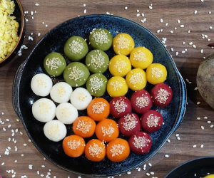 Tại sao Tết Hàn Thực không nên cúng bánh trôi - bánh chay ngũ sắc?