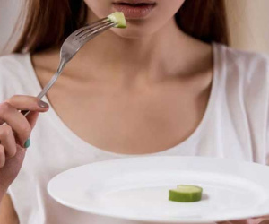 Những thói quen phá hoại nỗ lực giảm cân của bạn