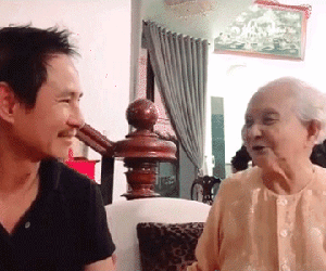 Lý Hải bị mẹ quên mặt sau một tháng rưỡi làm phim, dân mạng xúc động: 'Sợ nhất là mẹ không nhận ra mình nữa'
