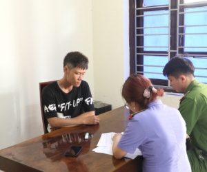 Đôi bạn nghiện rủ nhau đi cướp để lấy tiền mua ma túy