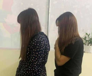 Ập vào nhà nghỉ bắt quả tang nhóm người đang mua bán dâm giá vài trăm nghìn đồng