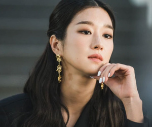 Bắt bài Seo Ye Ji tán tỉnh các tài tử đình đám, hóa ra cả dàn bạn trai đều nghe lời 'điên nữ' răm rắp vì lý do này?