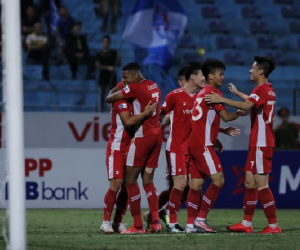 Thắng 5 trận liên tiếp, ĐKVĐ V.League đặt mục tiêu 'rửa hận' trước HAGL