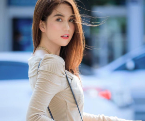 Ngọc Trinh công khai bảng giá nhập hội bạn thân: Giật bồ out nhóm, phí membership lên đến... 1 tỷ đồng?