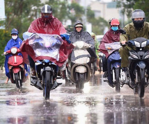 Dự báo thời tiết 18/4: Cả nước mưa giông sầm sập, nguy cơ lốc, sét