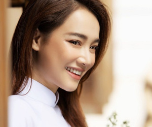 Nhã Phương lên tiếng giữa lùm xùm mắc bệnh ngôi sao, nữ chính cho biết lý do đăng ảnh Trường Giang ngay lúc phim bị hoãn chiếu gây ngỡ ngàng