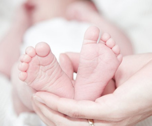 Ngân hàng trung ương Trung Quốc khuyến khích người dân đẻ để cạnh tranh với Mỹ