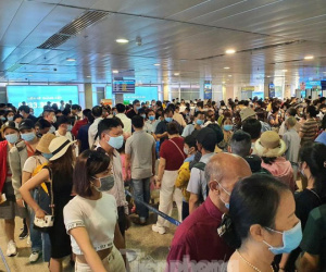 Kẹt cứng ở sân bay Tân Sơn Nhất, Tổng công ty Cảng hàng không Việt Nam nói gì?