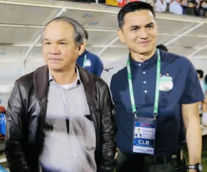 Báo Thái khen bầu Đức hết lời: Ông ấy khiến V.League bùng nổ trở lại khi mời về Kiatisuk