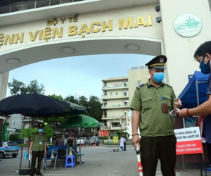Thứ trưởng Bộ Y tế: Bộ sẽ đánh giá cụ thể về báo cáo vụ 221 bác sĩ, nhân viên Bệnh viện Bạch Mai nghỉ việc
