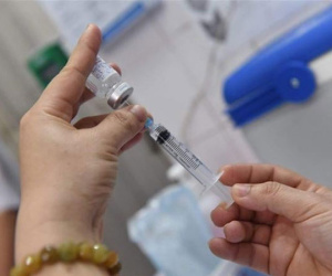 Cấp thêm 20.000 liều vaccine COVID-19 đợt 2 cho Hà Nội và 13 đơn vị thuộc Bộ Y tế
