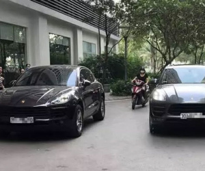 Diễn biến mới nhất vụ 2 xe sang Porsche trùng biển số ở Hà Nội