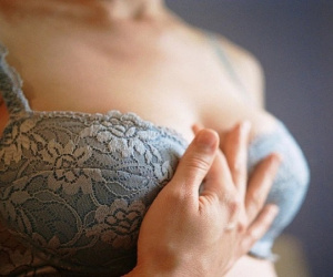 Đột nhiên núm vú bị đau: Cảnh báo 5 bệnh gây hại cho phụ nữ, bao gồm cả ung thư