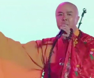 Diện áo cà sa đi hát, sư phụ Đường Tăng bị tố tham tiền, khán giả chán nản thất vọng