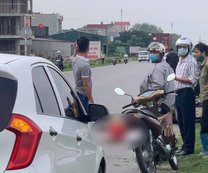 Chở nhau đi làm căn cước công dân, đôi vợ chồng đâm vào container chết thảm