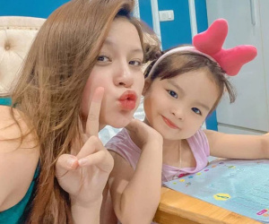 Mẹ chê bố xấu trai, con gái liền bênh bố bằng một câu 'đi vào lòng người', bảo sao các ông chồng cứ thích con gái là vậy