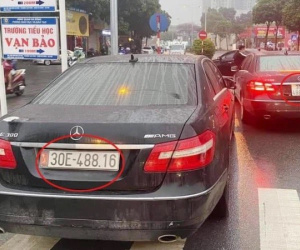 Vụ hai xe Mercedes trùng biển số: Bất ngờ về nguồn gốc dàn xe sang không giấy tờ
