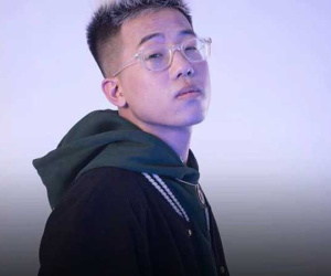 Facebook RichChoi bất ngờ 'bay màu' giữa 'bão drama' với Rap Việt