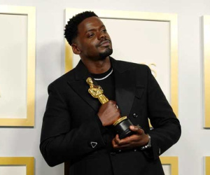 Tài tử Get Out gây sốc tại Oscar khi kể chuyện... tình dục của bố mẹ lúc nhận giải, phản ứng của gia đình khiến netizen cười ngất