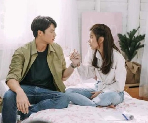 Vợ sinh con lúc tôi đi du lịch, sau đó cô ấy lén đi làm giấy khai sinh, nhìn tên con mà tôi tức suýt ngất