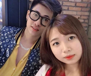 Cái nghèo ập đến, cô gái đăng ký làm mẫu tóc để không mất tiền, nào ngờ còn 'lãi' cả anh chủ tiệm