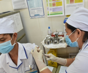 Sáng 28/4, Việt Nam không có thêm ca nhiểm COVID-19 mới, gần 320.000 người được tiêm vaccine