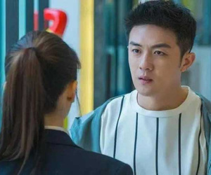 Ly hôn 3 năm, vợ cũ tìm đến tận nhà nhờ tôi đứng ra làm chủ hôn với lý do khó tưởng
