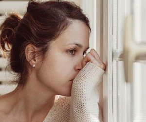 Chiêu trị chồng ngoại tình nghe thôi đã 'lạnh gáy': Bỏ ra hơn 300 nghìn mua thuốc khiến đàn ông liệt dương