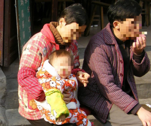 Vợ sinh con vài tháng thì mất tích, chồng ngỡ ngàng khi bị cảnh sát bắt, phanh phui sự thật bất ngờ về đứa con và thân thế người mẹ
