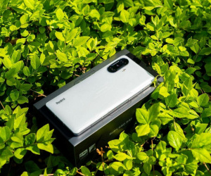 100.000 máy Redmi K40 Gaming được bán sau một phút