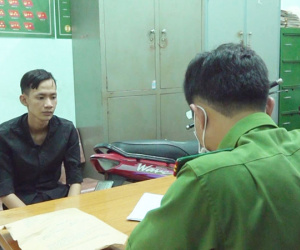 Phát hiện chất nghi ma túy 'nước biển' ở Cà Mau