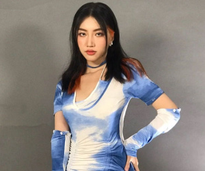 Nữ ca sĩ Vbiz đang nổi như cồn công khai tin nhắn bị đạo diễn 'gạ tình' và cách xử lý khiến đối phương ngã ngửa