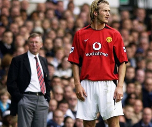 Góc khuất vụ chiếc giày bay giữa Sir Alex Ferguson và Beckham