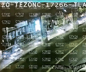 Video: Kinh hoàng cảnh cầu vượt đột ngột đổ sập, cả toa tàu đang chạy rơi xuống khiến nhiều người tử vong