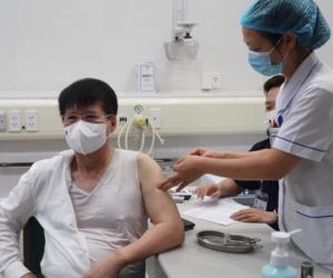 Thứ trưởng Bộ Y tế: Hiệu quả của vaccine phòng Covid-19 đã được công nhận, nếu tiêm rồi mà mắc thì bệnh sẽ nhẹ đi rất nhiều
