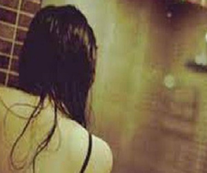 Gửi ảnh khỏa thân cho 'bạn trai' trên Facebook, cô gái mất hơn 100 triệu đồng