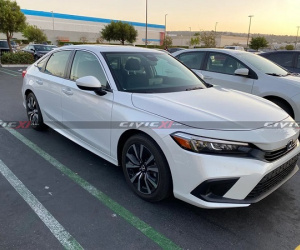 Lộ diện Honda Civic 2022 ngoài đời thực, tinh giản hơn so với thế hệ trước