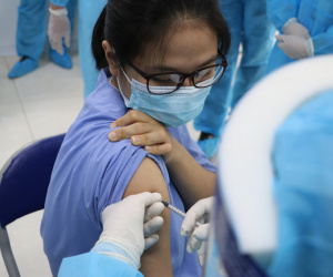 Trường hợp tử vong sau tiêm vắc-xin Covid-19 ở An Giang: Chuyên gia y tế nói gì?