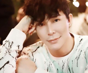 Thấy Nathan Lee 'quậy banh' showbiz, Mỹ Lệ liền nhắn nhủ: 'Mày trả lại đây thằng em thông minh, tài năng... giỏi kiếm tiền cho tao'