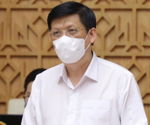 Bộ trưởng Bộ Y tế: 'Chúng ta phải chuẩn bị cho một kịch bản xấu hơn'