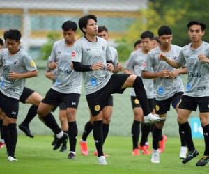 Cầu thủ Thái dính COVID-19, HLV Nishino tính lập đội mới dự vòng loại World Cup