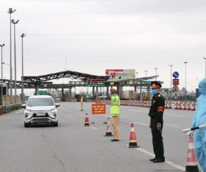 Ổ dịch Bắc Ninh: Một xã thuê xe thăm bệnh nhân làm lây Covid-19