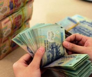 Thuế thu nhập cá nhân từ lao động làm công ăn lương giảm do đâu?