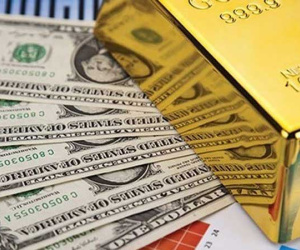 USD bật tăng mạnh, vàng tiếp tục giảm giá